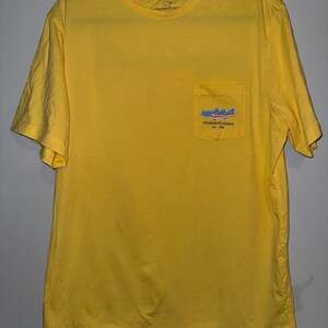 Vineyard Vines Yellow American Flag Fish T-Shirt, Men's Large